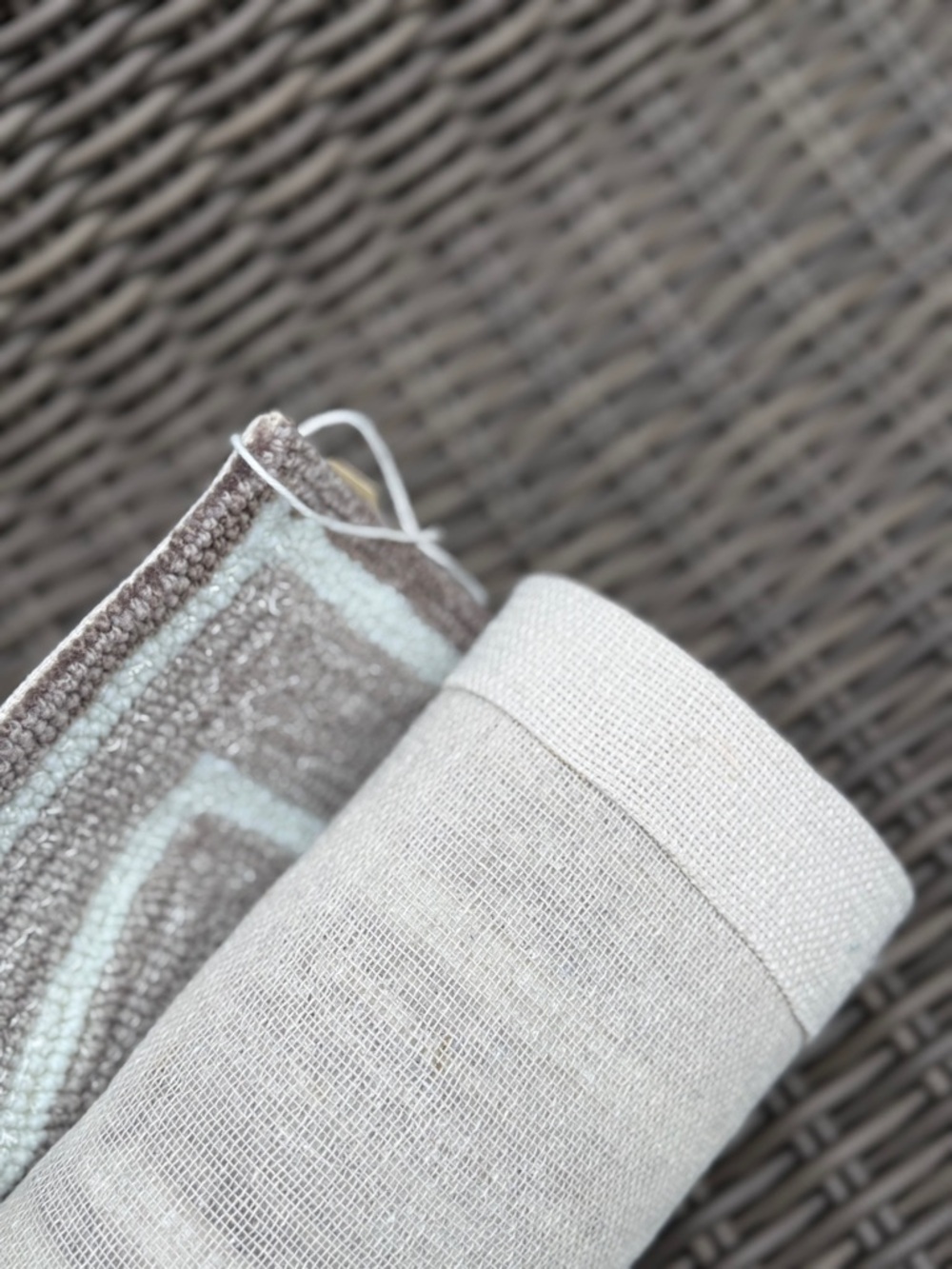 Frontgate M Monogram Rug - NWT - Picture 5 of 12